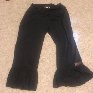 Grey cropped ruffles